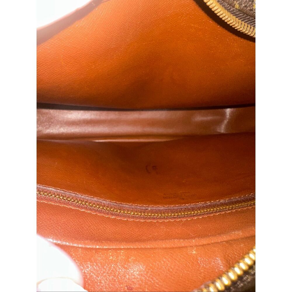 Louis Vuitton Vintage Monogram Bag Trocadero 27 Crossbody - Picture 3 of 16